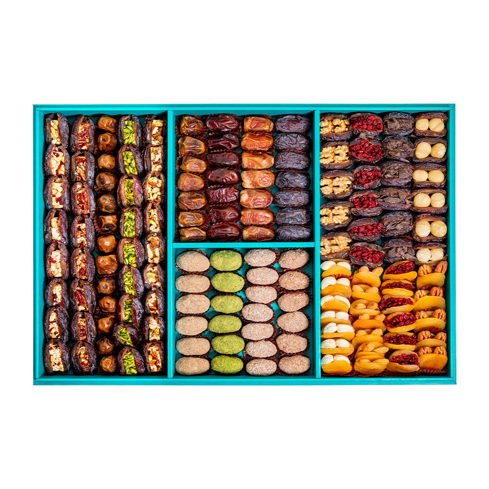 Picture of Daima Stuffed Dates Rectangular 4 Divided Set 3700gm